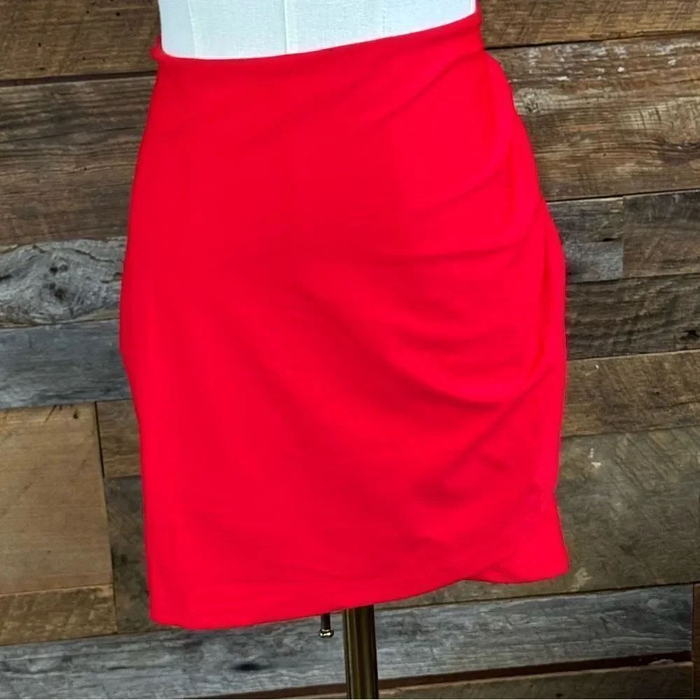 Quince Red Ruched Pencil Mini Skirt